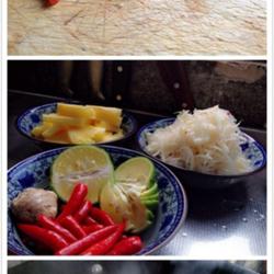 傣味酸笋鸡的做法[图]