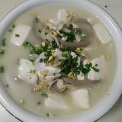 鱼头豆腐汤的做法[图]