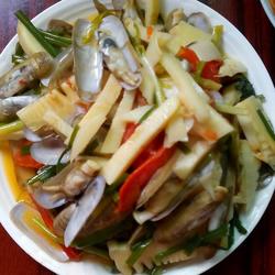 酸笋炒蛏的做法[图]