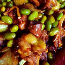 毛豆炒鸡块的做法[图]