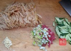 家常炒饼的做法图解1