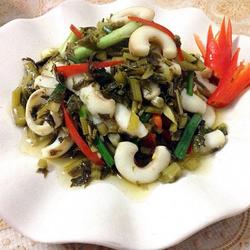 雪菜炒鱿鱼的做法[图]