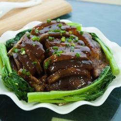 香芋扣肉的做法[图]