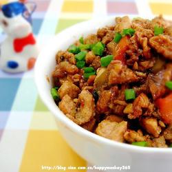 核桃鸡丁的做法[图]