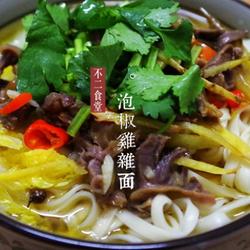 泡椒鸡杂面的做法[图]