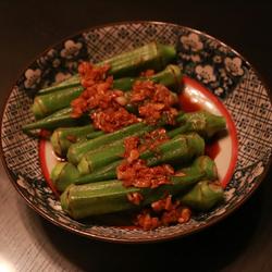 蒜泥秋葵的做法[图]