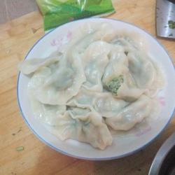 茼蒿水饺的做法[图]