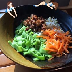 菠菜手擀面的做法[图]