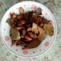 油炸香叶白芷猪肉的做法[图]