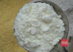 奶香玉米饼的做法图解2