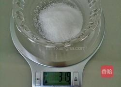 戚风蛋糕的做法图解1