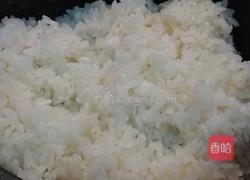 吻仔鱼海苔饭团的做法图解2