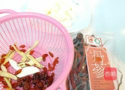 丹参山药排骨汤的做法图解2