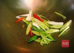 快炒鱼皮的做法图解3