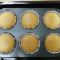 面粉杯子蛋糕的做法[图]