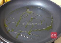 机冷压橄榄油的做法图解5