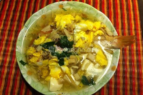 豆腐蛋花鱼汤