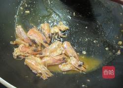 虾仁炒甜椒的做法图解2