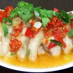 剁椒蒸鱼片的做法[图]
