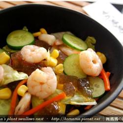 黑冻鲜虾紫苏沙律的做法[图]