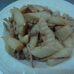 茭白笋炒肉丝的做法[图]