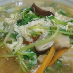 豌豆苗酸辣汤的做法[图]