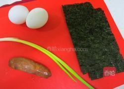 香肠海苔蛋卷的做法图解1