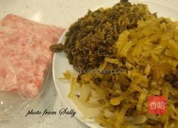 古早味酸菜面的做法图解2