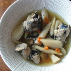 牛蒡乌骨鸡汤的做法[图]