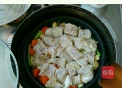 三汁焖锅的做法图解1