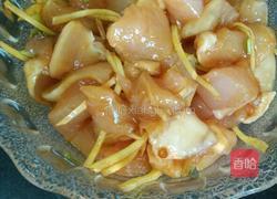 野蕨炒鸡丁的做法图解3