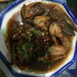 肉丁烧鲤鱼的做法[图]