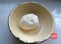 韭菜鸡蛋饼的做法图解1