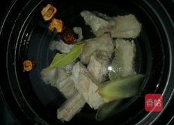 香菇山药排骨汤的做法图解6