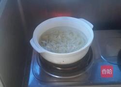 酸菜羊肉的做法图解1