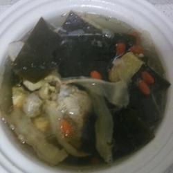 排骨海带枸杞汤的做法[图]