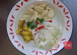 豆瓣酱焖大虾的做法图解2