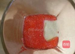 玫瑰红豆奶茶的做法图解2