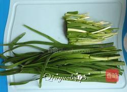 韭菜面片的做法图解2