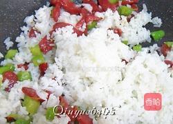 腊肠苦瓜炒米饭的做法图解7