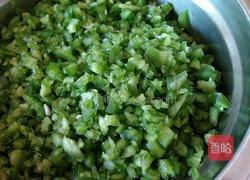 杏鲍菇饺子的做法图解3