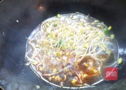 豆芽炒锦粉的做法图解3