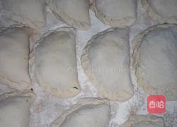 韭菜鱿鱼馅饼的做法图解9