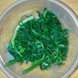 素拌芹菜叶的做法[图]
