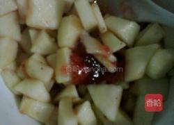 草莓苹果沙拉的做法图解2