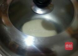 凉皮洗面的过程的做法图解3