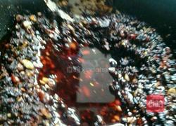 自制老干妈辣椒酱的做法图解1