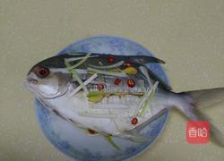 蒸黄鲳鱼的做法图解3