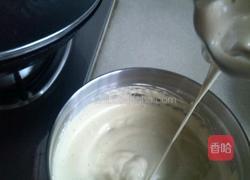 红糖枣泥核桃蜂蜜纸杯蛋糕的做法图解3