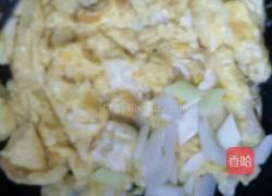 西葫芦炒鸡蛋的做法图解3